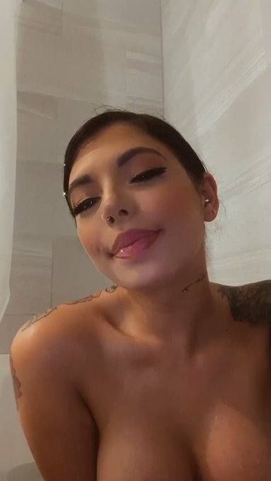 I am a hot 🔥naughty 🥰 and wet pussy lady😈I’m always horny. 100% real sexy woman goddess 😍 I'm clean and tight am available🤩fo - Image 3